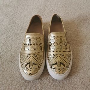 Tory Burch gold leather shoes 7.5/38